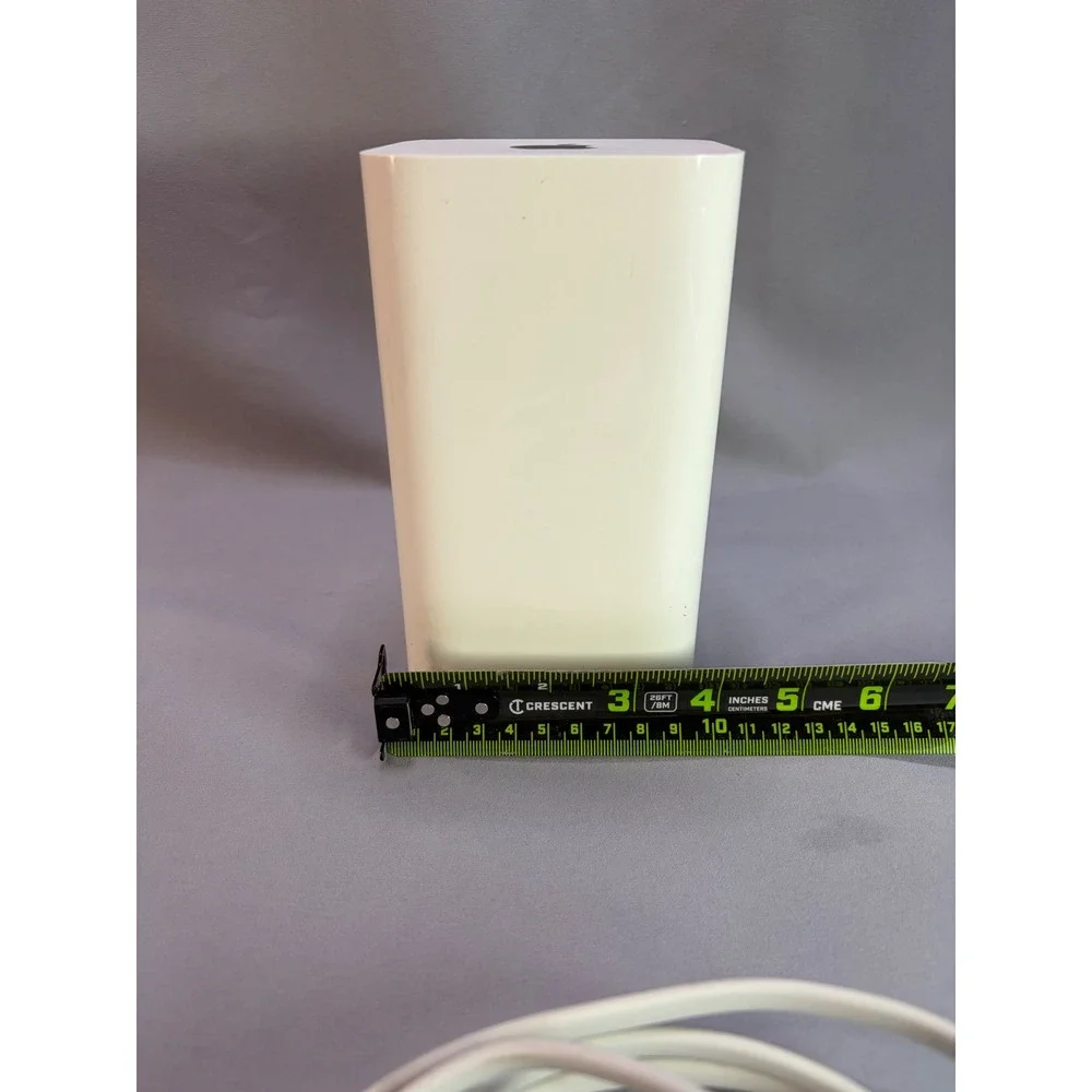 Apple AirPort Extreme Base Station 802.11ac‎ Wi-Fi Router White A1521 EMC 2703